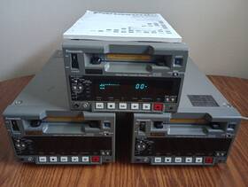 Aj-d250p Dvc Pro Aj-d250p 3 Panasonic Digital Video Cassette Player/recorder Powers Up