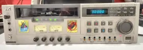 Br-s605ub Jvc Vintage S-vhs Player Recorder For Parts Powers On Somewhat Works