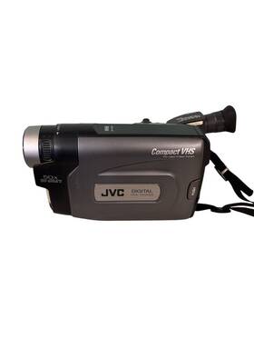 Jvc Gr-ax841 Compact Camcorder Vhs-c With Battery And Charger