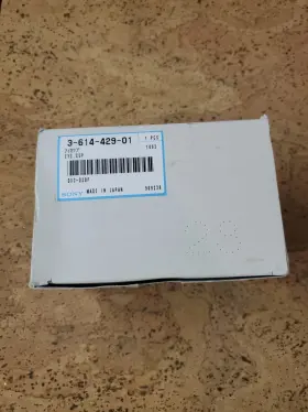 3-614-429-01 Sony Oem Eye Cup New Nos Japan Dxc-d30f 3-614-429-01 Sony Oem Eye Cup New Nos Japan Dxc-d30f