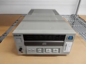 Cdp-3100 Sony Compact Disc Player Vintage Hifi - Unit Only Cdp-3100 Sony Compact Disc Player Vintage Hifi - Unit Only