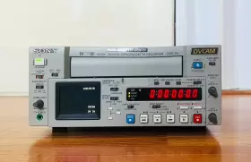 Dsr-25 Sony Minidv/dvcam Ntsc/pal Video Recorder/player Fully Works Low Hours