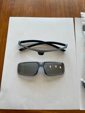 Sony Tgp-500p Passive 3d Tv Glasses. New- Some In Original Package Opened