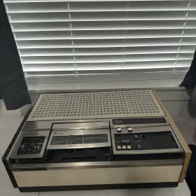 Vp-2260 Sony Videocassette Player U-matic Vintage Works